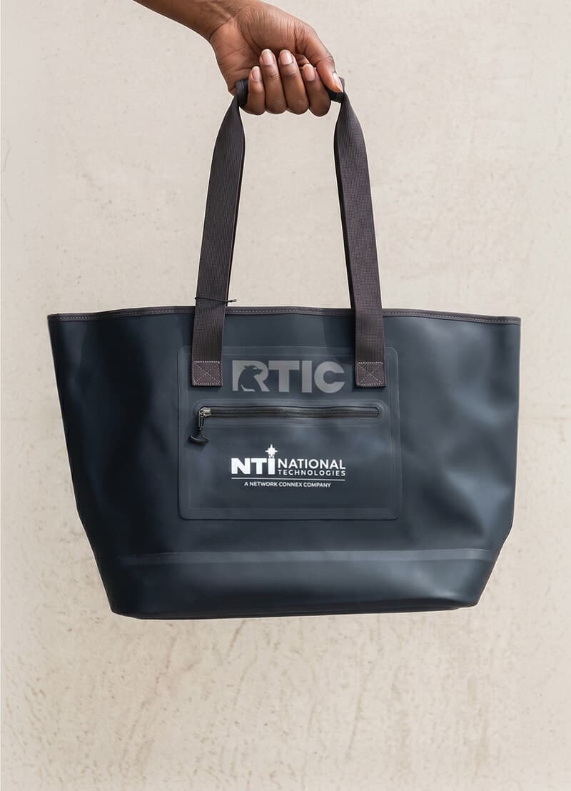 Bags & totes