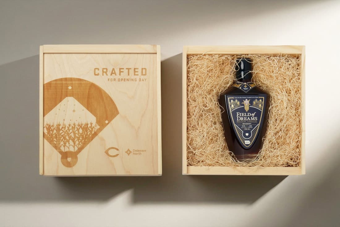 Delaware North gift, photo 1