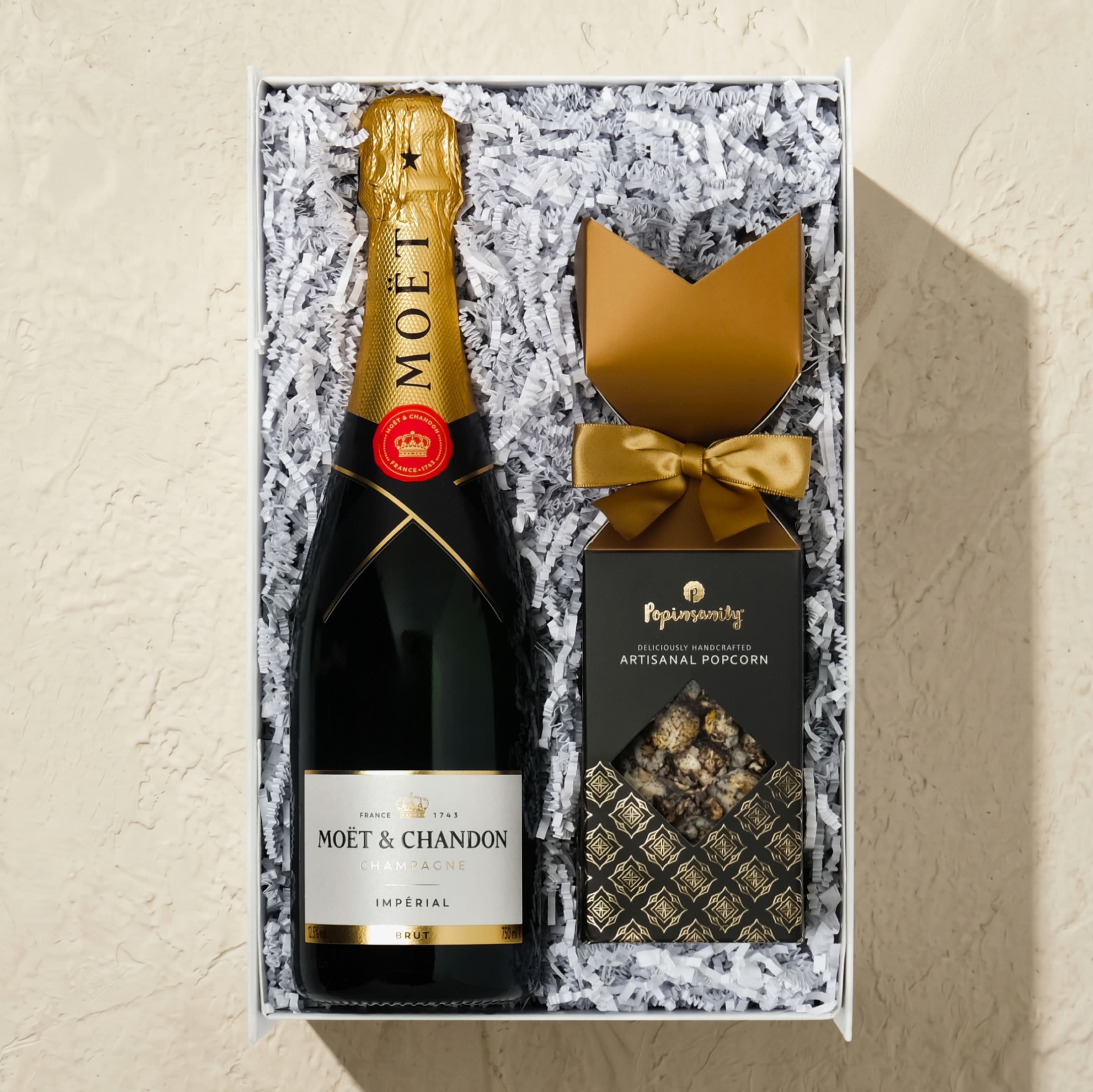 Champagne & Popcorn - Moet & Chandon