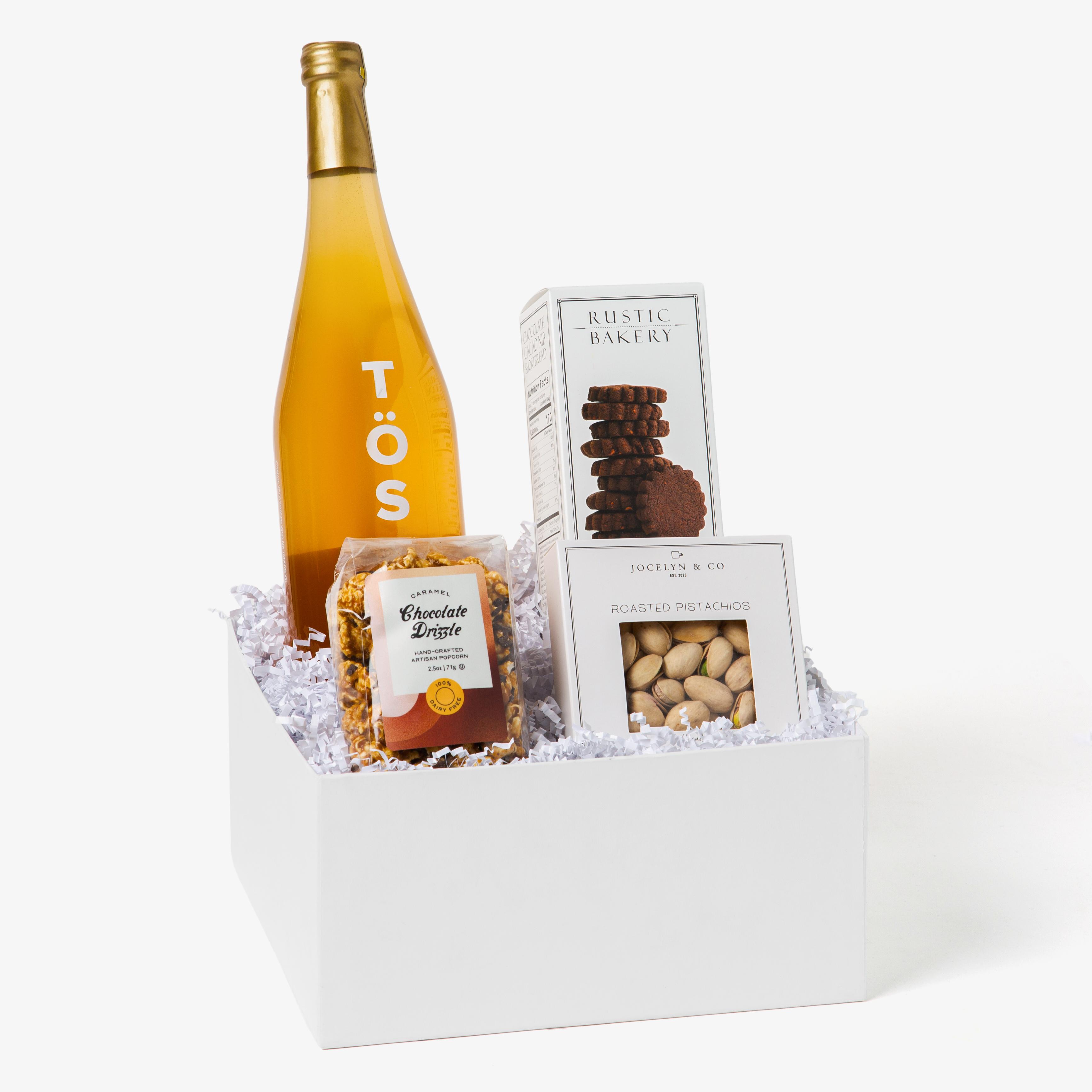 Champagne & Snacks Grand - Non-Alcoholic