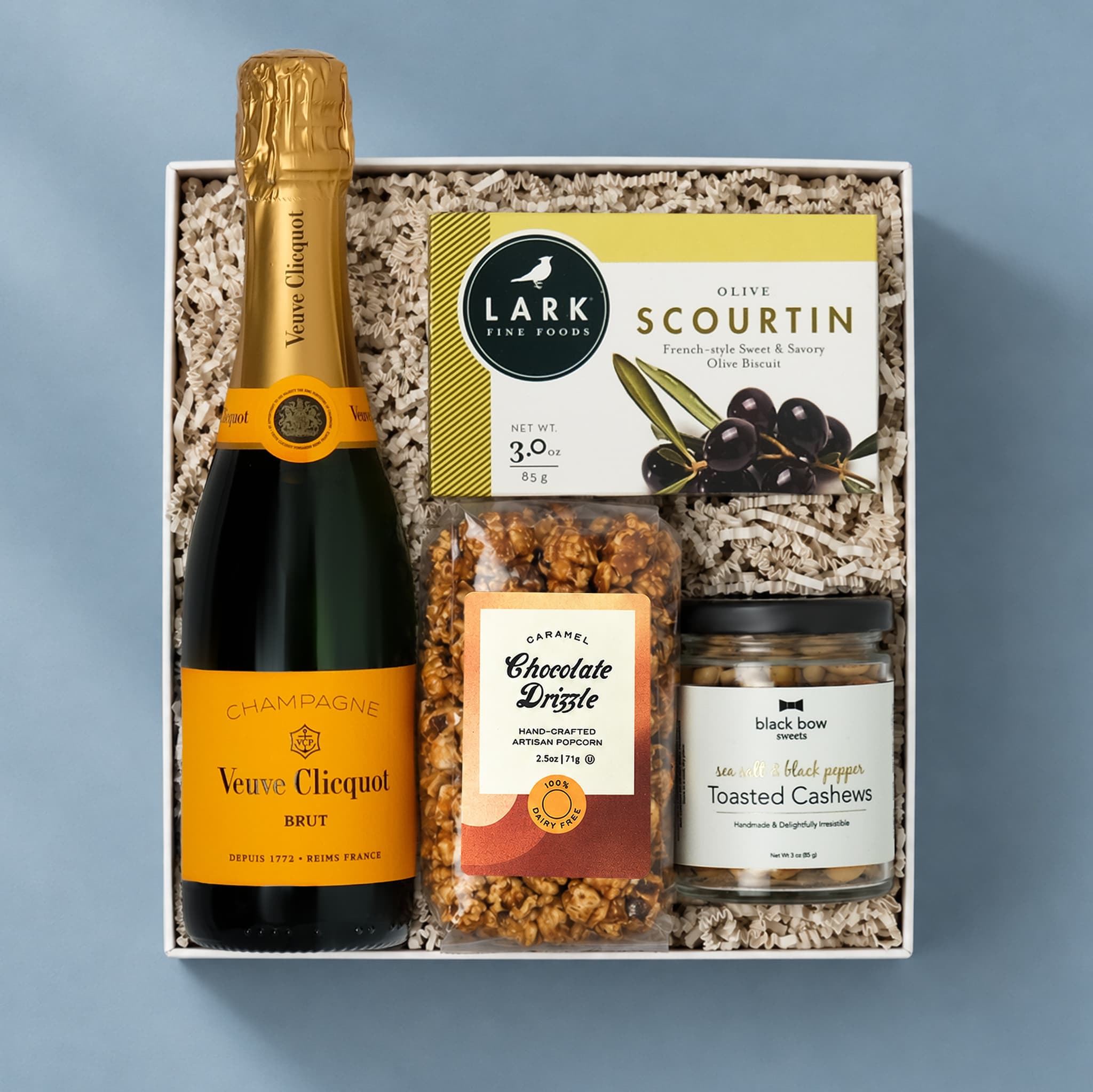 Champagne & Snacks Deluxe — Veuve Clicquot - image 1