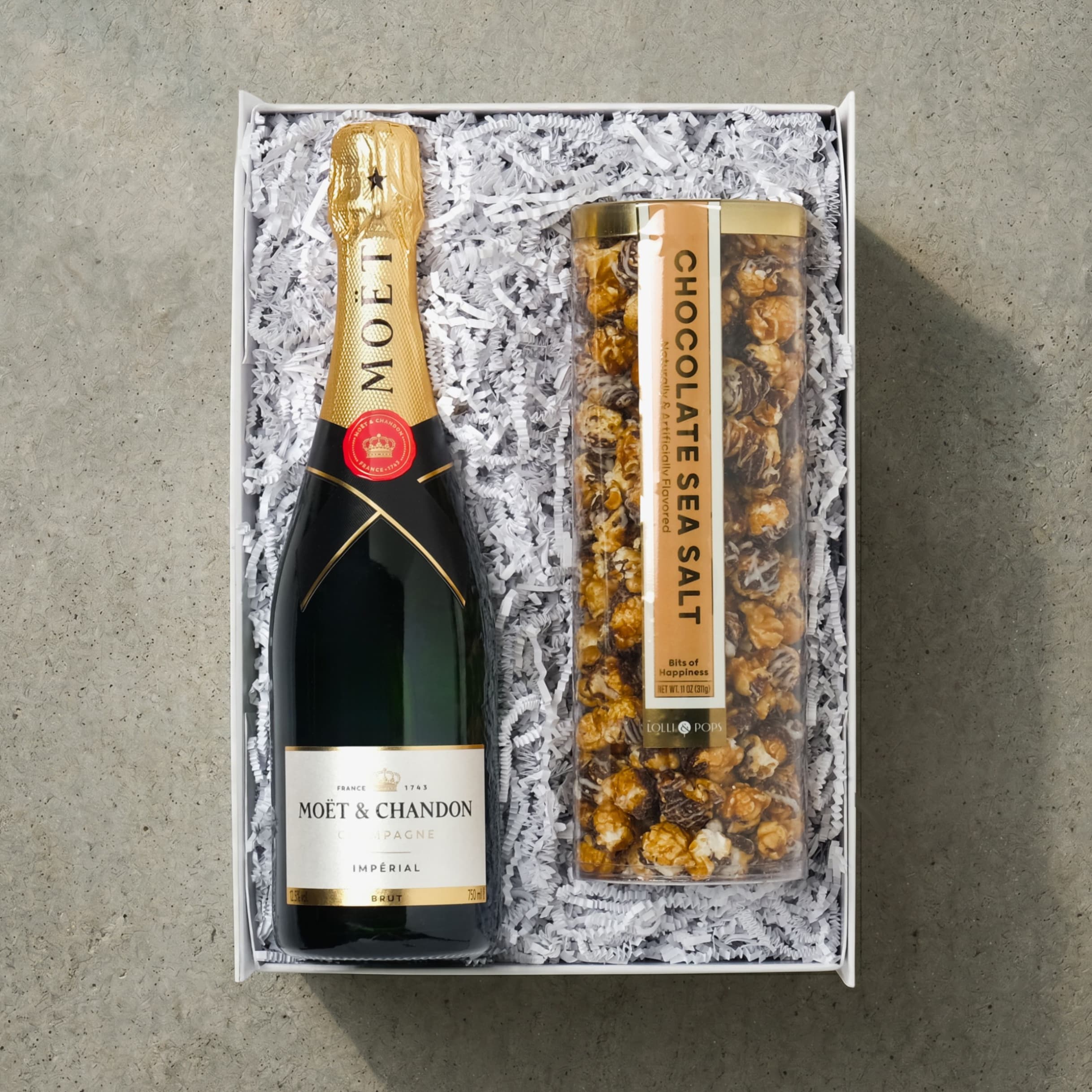Champagne & Popcorn - Moet & Chandon