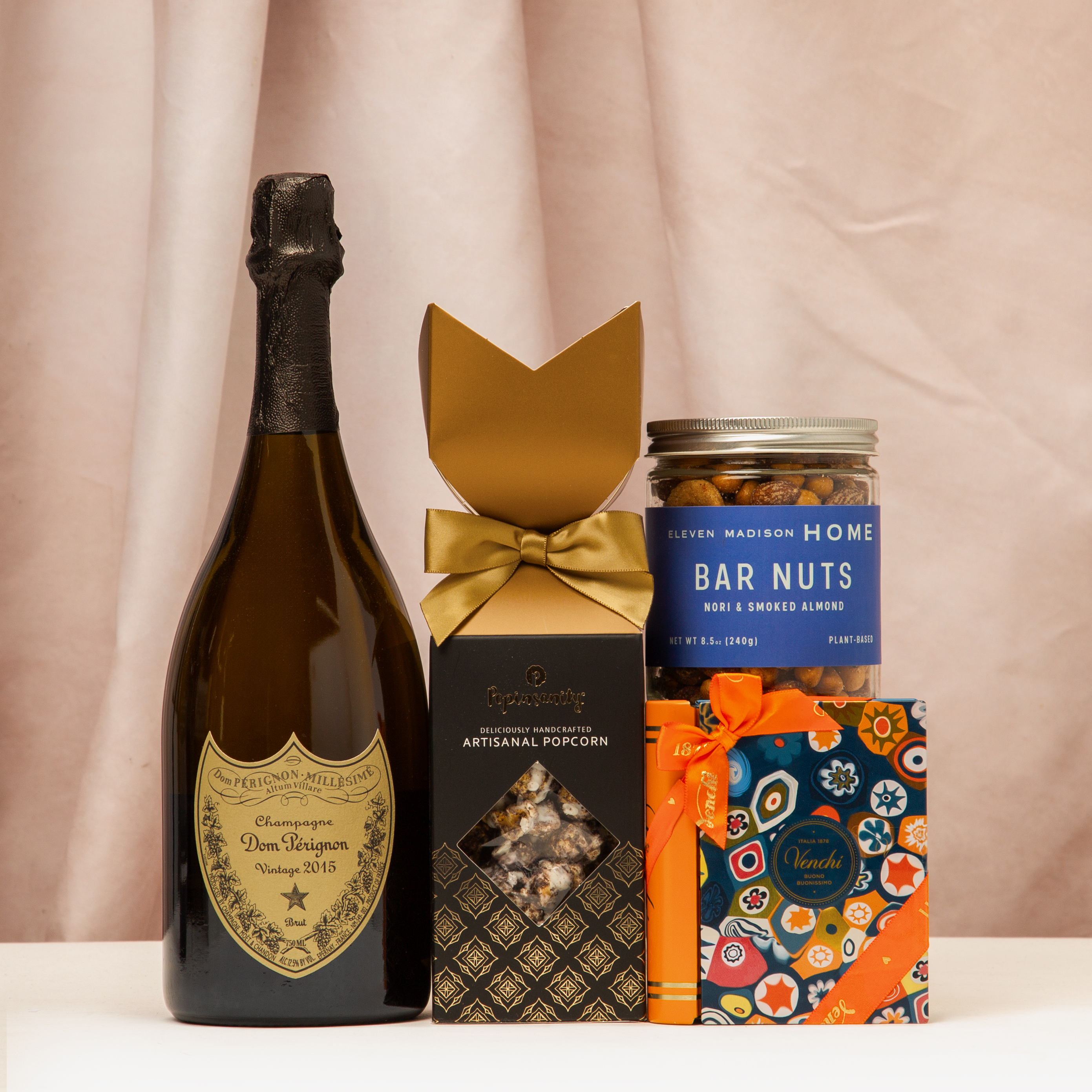 Champagne & Snacks Ultimate – Dom Pérignon Edition Gift Box